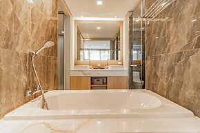 Diamond Condo by Villacarte