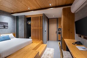 Relife the Windy by Villacarte