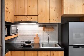 Relife the Windy by Villacarte