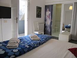 Babuino Apartments - Piazza di Spagna