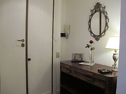 Babuino Apartments - Piazza di Spagna