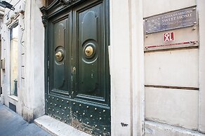 Babuino Apartments - Piazza di Spagna