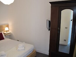 Babuino Apartments - Piazza di Spagna