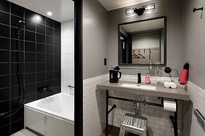 Moxy Osaka Shin Umeda