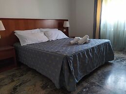 Bed & Breakfast Domus Cesena