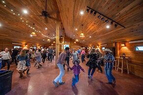 Vista Verde Ranch All-inclusive Cabin