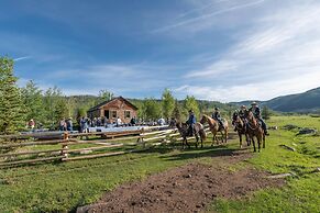 Vista Verde Ranch All-inclusive Cabin