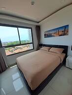 Arcadia beach condo by Jiabo