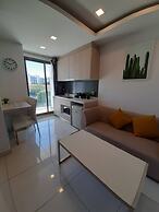 Arcadia beach condo by Jiabo