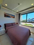 Arcadia beach condo by Jiabo