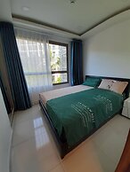 Arcadia beach condo by Jiabo