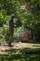 Sunolus Vineyard House