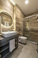 Sunolus Vineyard House