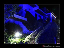 Casa Flores Bed & Breakfast