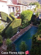 Casa Flores Bed & Breakfast