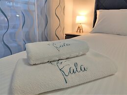 Kala Rooms & Suites