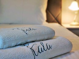 Kala Rooms & Suites