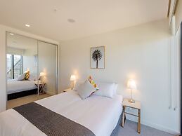 Realm Apartments by CLLIX