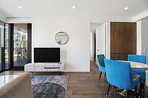 Realm Apartments by CLLIX
