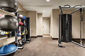 Residence Inn by Marriott New York JFK Airport