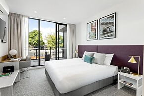 Quest Ballarat Station