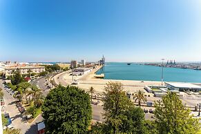 Plaza Mina Suites - Adults Recommended