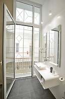 Plaza Mina Suites - Adults Recommended