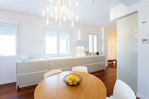 Plaza Mina Suites - Adults Recommended