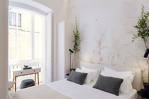 Plaza Mina Suites - Adults Recommended