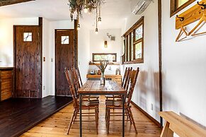 Tree-house Hotel Morinosubako