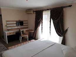 Otel Bostanci