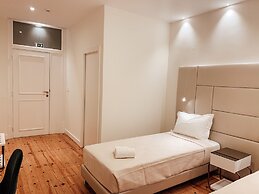 Le Premier Lisbon Suites