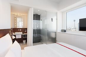 Ruby Luna Hotel Dusseldorf by IHG