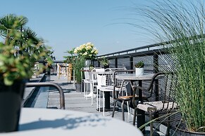 Ruby Luna Hotel Dusseldorf by IHG