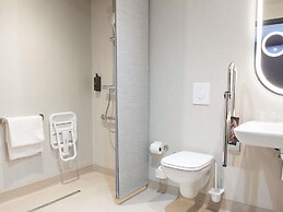 Ibis Montlhery Paris Sud