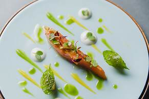 Garrya Nijo Castle Kyoto