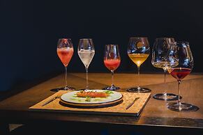 Garrya Nijo Castle Kyoto