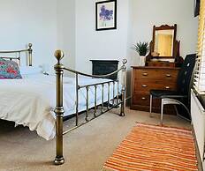 Bodhi Tree Cottage - Grove Road Cottages