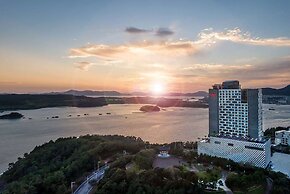 Ramada Plaza by Wyndham Dolsan Yeosu