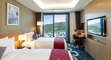 Ramada Plaza by Wyndham Dolsan Yeosu