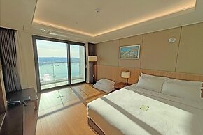 Ramada Plaza by Wyndham Dolsan Yeosu