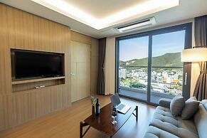 Ramada Plaza by Wyndham Dolsan Yeosu