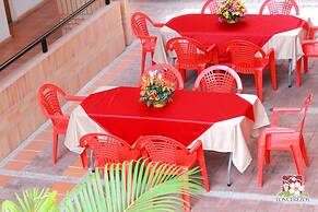 Apartahotel Los Cerezos