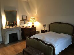 Château de Joyeux - Chambres D'hôtes