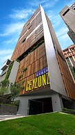 Ceylonz Seasonal Suites