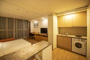 J-One Hotel