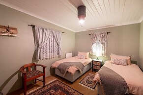 360on62 Mountain View Farm Cottages