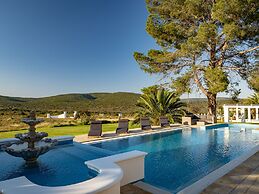 Magic Hills - Ilanga Manor House