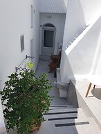 Nefeli Traditional Cave Houses