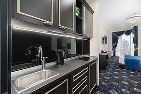 Rai Apartments